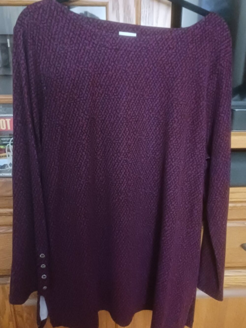 Chico's Women's Black Maroon Tunic Boat Neck Pullover Top Size 3 EUC